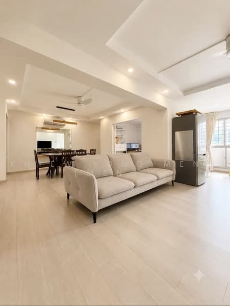 262C Compassvale Street, 262C Compassvale Street, 3 Bedrooms, 1,399 sqft, HDB Flat For Sale, by Khiew Yong Meng (Meng), 500235233 - Living Room - PropertyGuru.com.sg