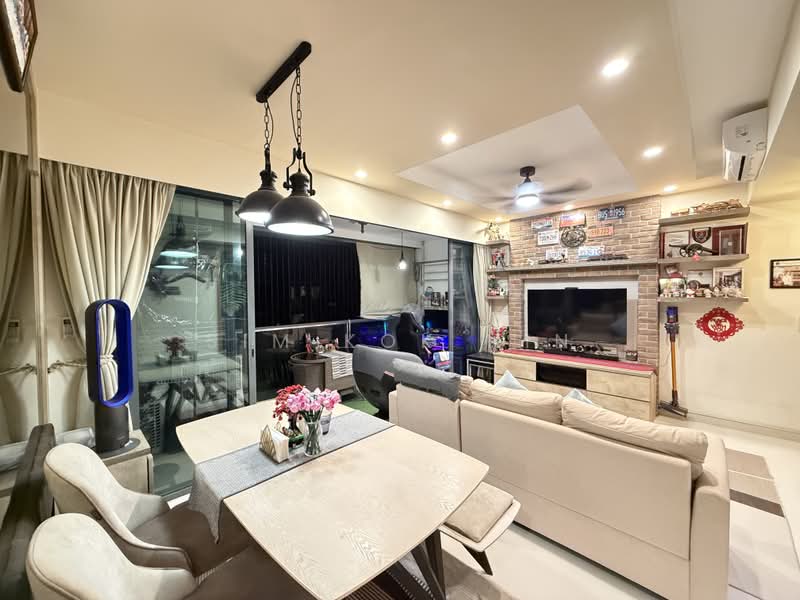 Hedges Park Condominium, 85 Flora Drive, Changi Airport / Changi Village, 3 Bedrooms, 872 sqft, Condominium For Sale, by Sim Kok Hin, 500235247 - Living Room - PropertyGuru.com.sg