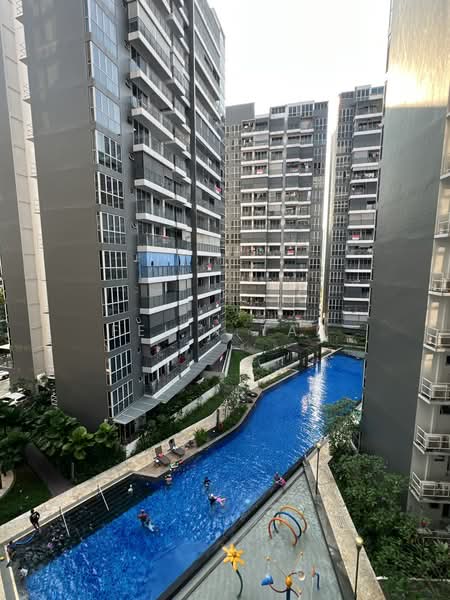 Heron Bay, Upper Serangoon View, 3 Bedrooms, 1,033 sqft, Condominium For Rent, by Felix Tan, 500235250 - Exterior - PropertyGuru.com.sg
