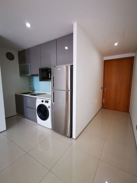 Lumiere, 2 Mistri Road, Chinatown / Tanjong Pagar, 1 Bedroom, 656 sqft, Apartment For Sale, by Lee George, 500235260 - Kitchen - PropertyGuru.com.sg