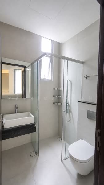 16 @ Amber, 16 Amber Road, 2 Bedrooms, 667 sqft, Apartment For Sale, by Patrick Kuah, 500235267 - Bathroom - PropertyGuru.com.sg