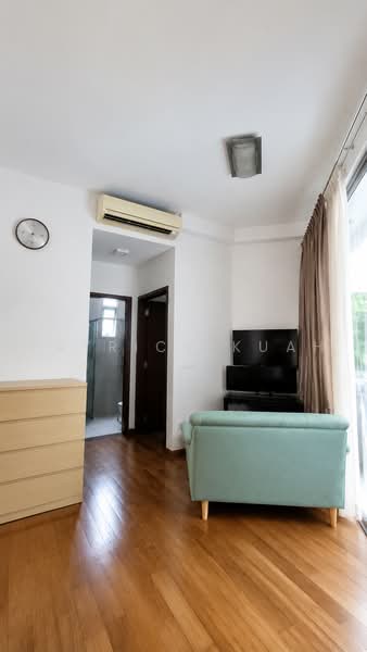 16 @ Amber, 16 Amber Road, 2 Bedrooms, 667 sqft, Apartment For Sale, by Patrick Kuah, 500235267 - Living Room - PropertyGuru.com.sg