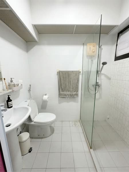 2B Sri Geylang Serai, 2B Geylang Serai, 3 Bedrooms, 1,022 sqft, HDB Flat For Sale, by Robbie Chen Chee Howe, 500235268 - PropertyGuru.com.sg