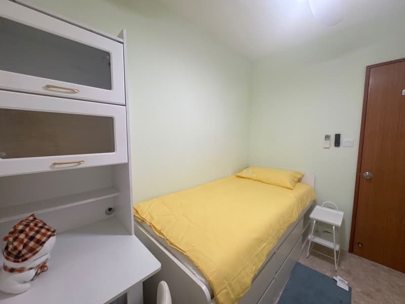 Woodsvale, 1 Woodlands Drive 72, 1 Bedroom, , Condominium For Rent, by Eva Lim, 500235270 - PropertyGuru.com.sg