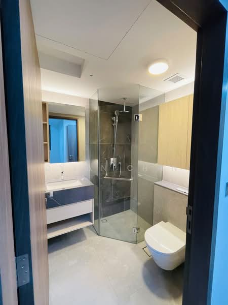 Orchard Sophia, 128 Sophia Road, 2 Bedrooms, 592 sqft, Condominium For Rent, by Dylan Chan, 500235271 - Bathroom - PropertyGuru.com.sg