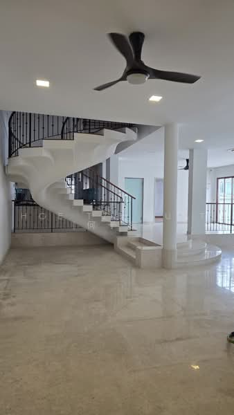 Short term lease Huge 5 bedroom Semi D, Parry Ave, 5 Bedrooms, 5,300 sqft, Semi-Detached House For Rent, by Hoe Tze Huat (何子发), 500235275 - Interior - PropertyGuru.com.sg