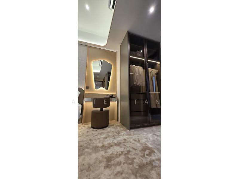 AMBERWOOD at Holland, 32 Holland Link, Tanglin / Holland / Bukit Timah, 4 Bedrooms, 1,076 sqft, Condominium For Sale, by Aster Tan, 500235277 - Bedroom - PropertyGuru.com.sg