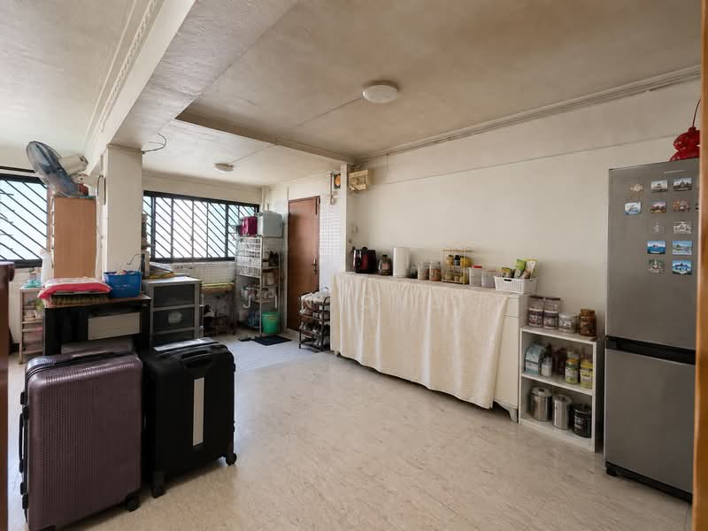 790 Yishun Avenue 2, 790 Yishun Avenue 2, 3 Bedrooms, 1,313 sqft, HDB Flat For Sale, by Jin Ong, 500235291 - Kitchen - PropertyGuru.com.sg