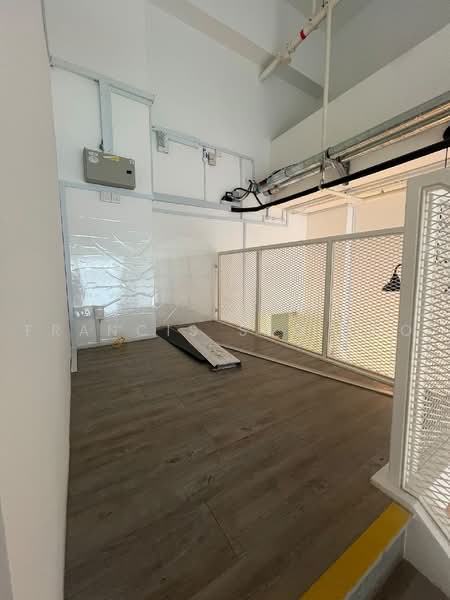 Woods Square, 10 Woodlands Square, 581 sqft, Office For Sale, by Francis Seo Tho, 500235304 - CommercialGuru.com.sg
