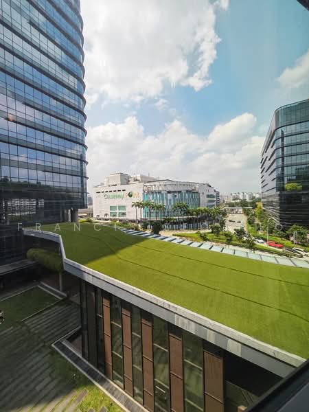 Woods Square, 10 Woodlands Square, 581 sqft, Office For Sale, by Francis Seo Tho, 500235304 - CommercialGuru.com.sg