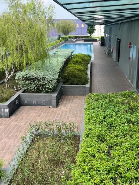 Woods Square, 10 Woodlands Square, 581 sqft, Office For Sale, by Francis Seo Tho, 500235304 - CommercialGuru.com.sg