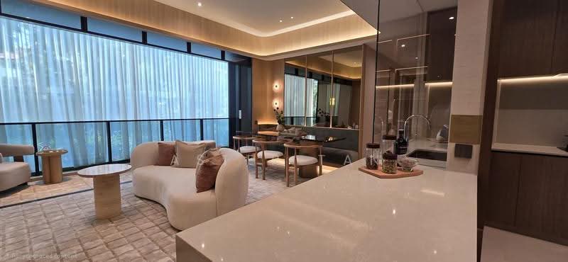 Amberwood at holland, 42 Holland Link, Tanglin / Holland / Bukit Timah, 4 Bedrooms, 1,141 sqft, Condominium For Sale, by Aster Tan, 500235307 - Living Room - PropertyGuru.com.sg