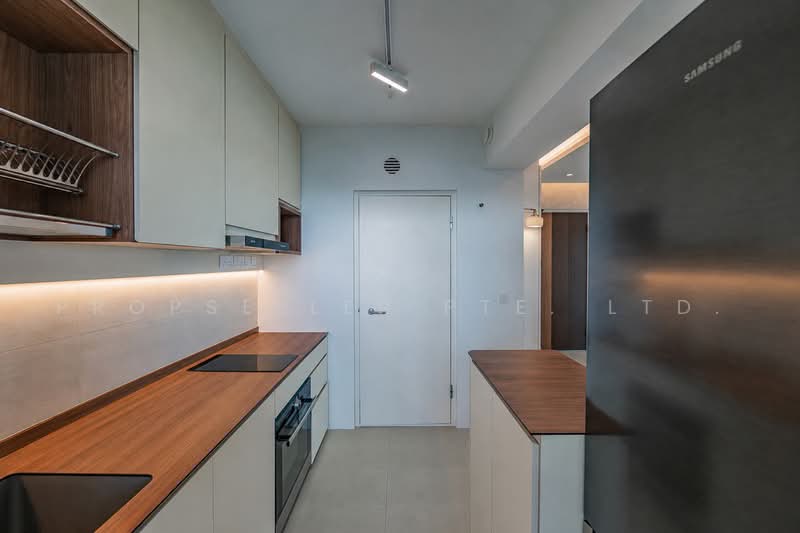 32 Margaret Drive, 32 Margaret Drive, 2 Bedrooms, 667 sqft, HDB Flat For Sale, by Don Png, 500235309 - Kitchen - PropertyGuru.com.sg