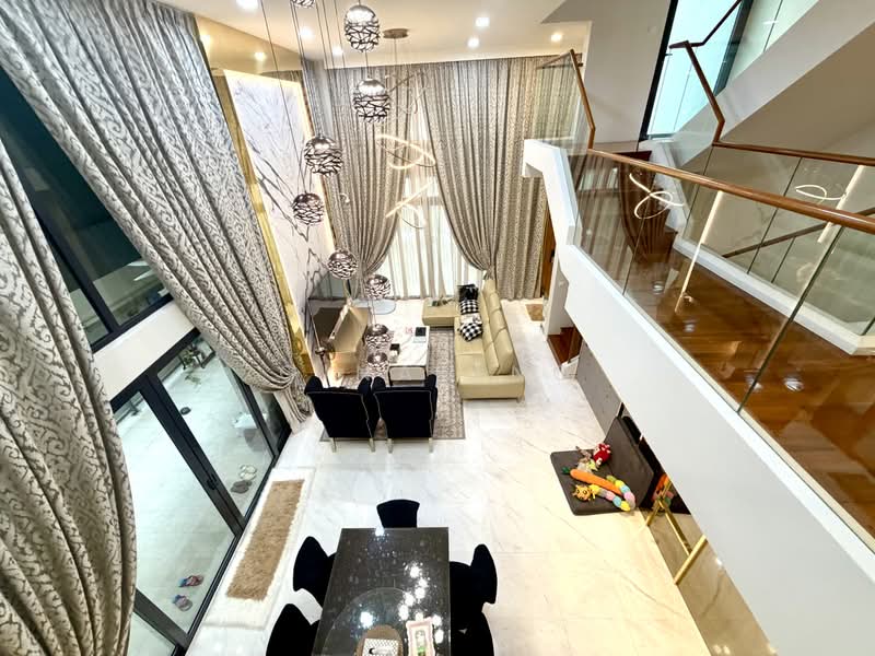 Serangoon Garden Estate, Semi D at Serangoon Garden Estate, 6 Bedrooms, 5,800 sqft, Semi-Detached House For Sale, by Gina Tng, 500235324 - Living Room - PropertyGuru.com.sg