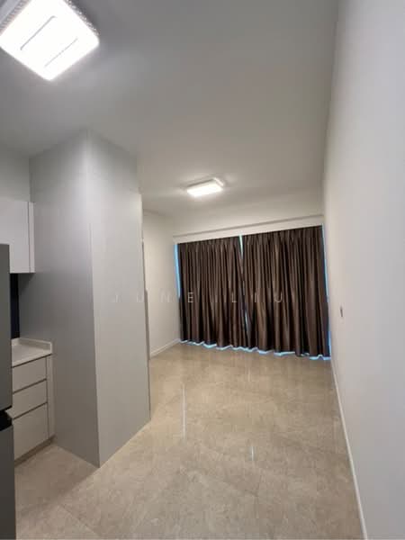 The Santorini, 21 Tampines Street 86, Studio, 250 sqft, Condominium For Rent, by June Liu, 500235331 - PropertyGuru.com.sg