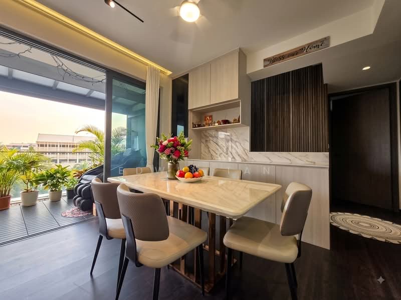 Hedges Park Condominium, 73 Flora Drive, 3 Bedrooms, 1,798 sqft, Condominium For Sale, by Edwin Tan, 500235341 - Dining Room - PropertyGuru.com.sg