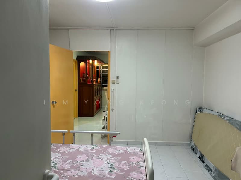 730 Jurong West Street 72, 730 Jurong West Street 72, 3 Bedrooms, 1,109 sqft, HDB Flat For Sale, by Lim Yong Keong, 500235342 - Bedroom - PropertyGuru.com.sg