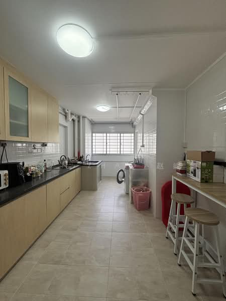 894A Tampines Street 81, 894A Tampines Street 81, 2 Bedrooms, 717 sqft, HDB Flat For Rent, by Zion Zhao 赵峻慷, 500235347 - Kitchen - PropertyGuru.com.sg
