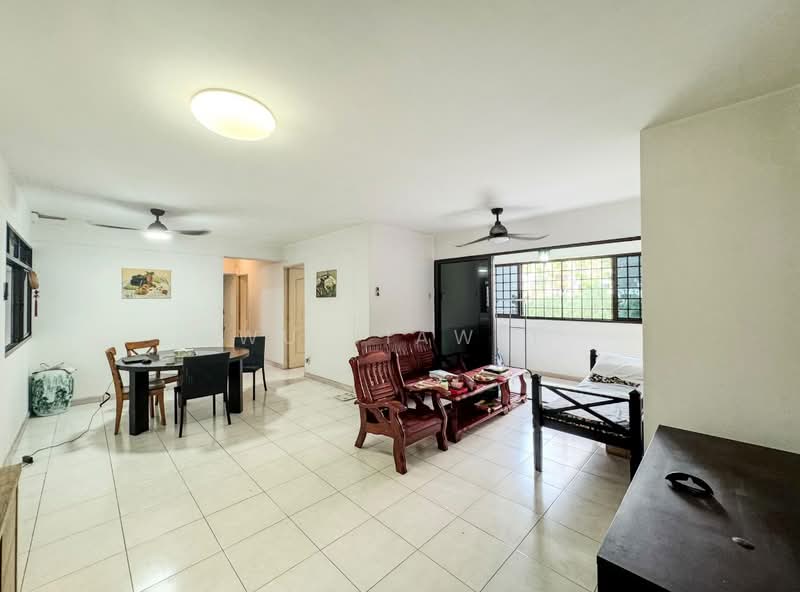 680A Jurong West Central 1, 680A Jurong West Central 1, 4 Bedrooms, 1,453 sqft, HDB Flat For Sale, by Wu JiaWei, 500235366 - Living Room - PropertyGuru.com.sg
