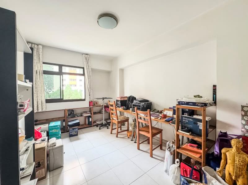 680A Jurong West Central 1, 680A Jurong West Central 1, 4 Bedrooms, 1,453 sqft, HDB Flat For Sale, by Wu JiaWei, 500235366 - Study / Bedroom 1 - PropertyGuru.com.sg