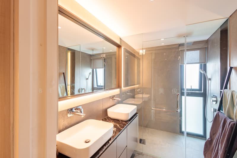 Newly Rebuild Designer Landed! Within 1km Maris Stella PLMGS!, How Sun Dr, Rochdale Road, Thrift Drive, Paya Lebar Crescent, 7 Bedrooms, 5,999 sqft, Corner Terrace For Sale, by Bernard Ng 黄俊凯, 500235370 - Bathroom - PropertyGuru.com.sg