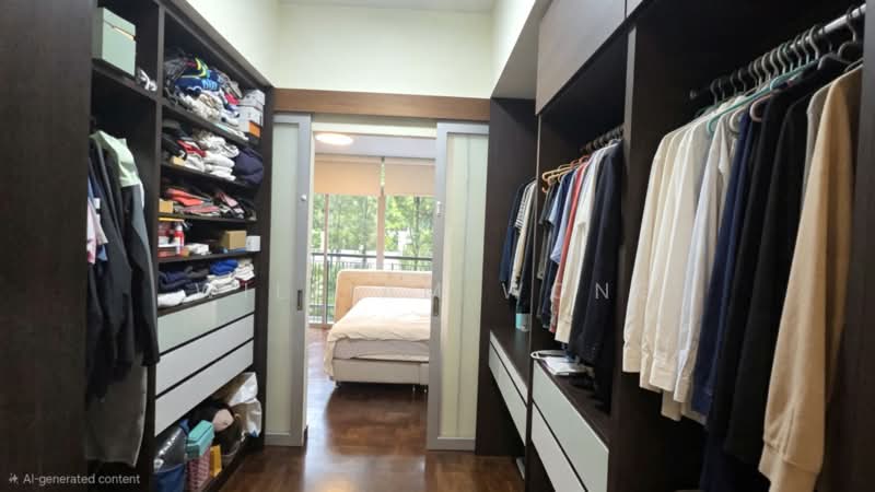 Springhill, Sembawang Walk, 5 Bedrooms, 3,014 sqft, Cluster House For Sale, by William Wong, 500235376 - Walkin wardrobe master Bedroom - PropertyGuru.com.sg