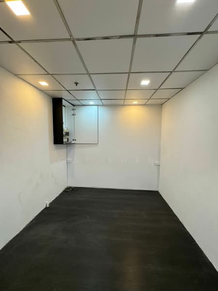 People's Park Complex, 1 Park Road, Boat Quay / Raffles Place / Marina, 120 sqft, Other Retail For Rent, by CAI SHEN, 500235384 - Interior - CommercialGuru.com.sg