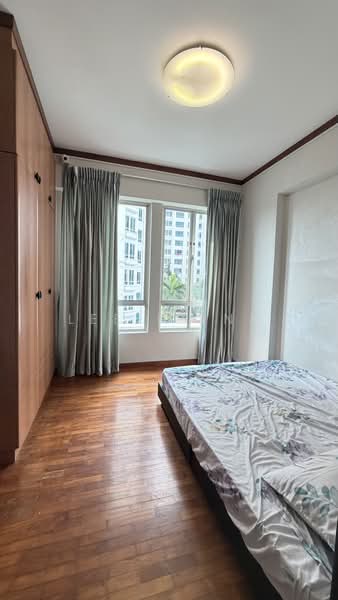 Northoaks, 32 Woodlands Crescent, 3 Bedrooms, 1,291 sqft, Condominium For Rent, by Lee Irene, 500235386 - Bedroom - PropertyGuru.com.sg