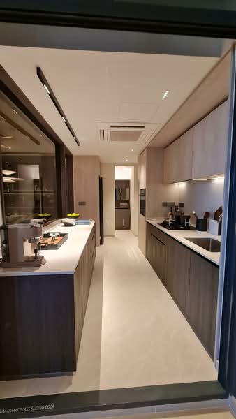 The Continuum, 1-8 Thiam Siew Avenue, 5 Bedrooms, 1,905 sqft, Condominium For Sale, by Cheryl Teh, 500235399 - Kitchen - PropertyGuru.com.sg