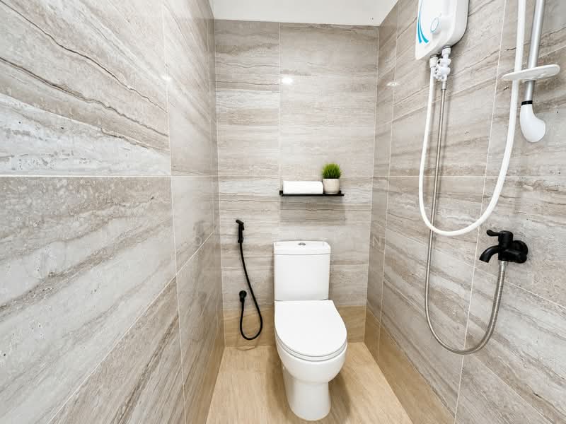 Boutique Landed (Coliving) COUPLE ROOM, , Room Rental, 170 sqft, Cluster House For Rent, by Joyce Tan, 500235403 - Bathroom - PropertyGuru.com.sg