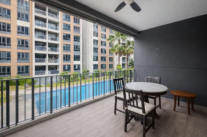 SUPER UNDERVALUED 4BR | NEAR MRT | POOL VIEW, Sembawang / Yishun, 4 Bedrooms, 1,109 sqft, Condominium For Sale, by Tan Kwan Yick, 500235405 - Balcony - PropertyGuru.com.sg