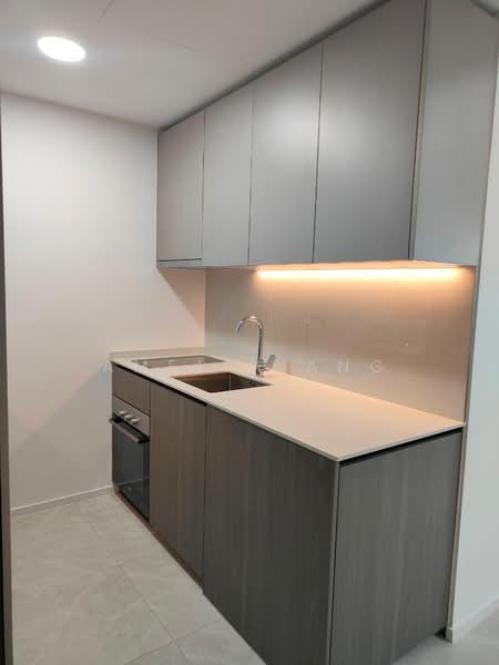 Piccadilly Grand, Northumberland Road, 2 Bedrooms, 646 sqft, Condominium For Rent, by Amelia Ang, 500235407 - Kitchen - PropertyGuru.com.sg