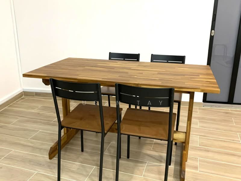 2 Joo Avenue, 2 Joo Avenue, Room Rental, 200 sqft, Corner Terrace For Rent, by Susan Tay, 500235409 - Dining Room - PropertyGuru.com.sg