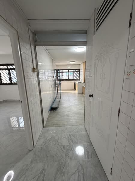221A Jurong East Street 21, 221A Jurong East Street 21, Boon Lay / Jurong / Tuas, 2 Bedrooms, 980 sqft, HDB Flat For Sale, by Shawn Tan, 500235410 - Kitchen - PropertyGuru.com.sg