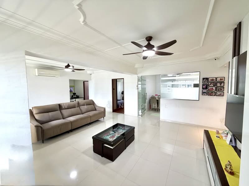671 Jalan Damai, 671 Jalan Damai, 3 Bedrooms, 1,162 sqft, HDB Flat For Sale, by Wilson Chen, 500235418 - Living Room - PropertyGuru.com.sg