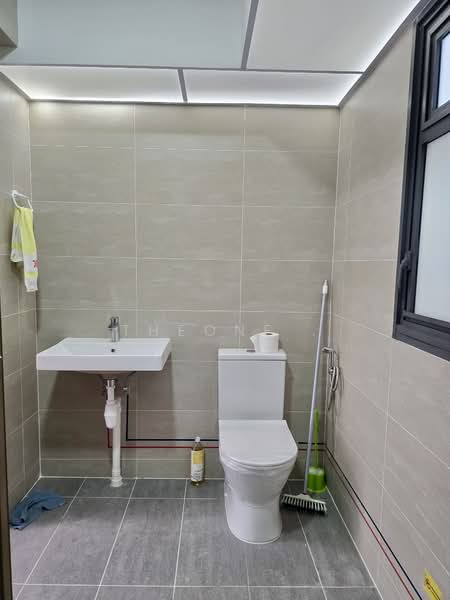 244A Tengah Central, 244A Tengah Central, Room Rental, 300 sqft, HDB Flat For Rent, by Theone ., 500235419 - Bathroom - PropertyGuru.com.sg
