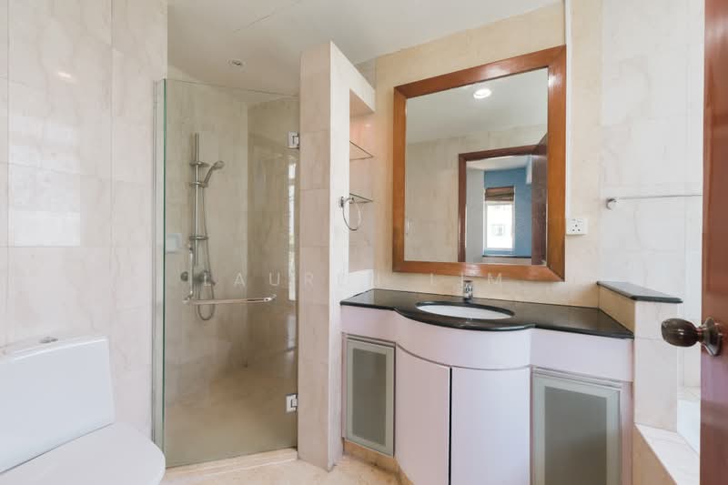 The Petals, 85 Hillview Avenue, 3 Bedrooms, 1,259 sqft, Condominium For Sale, by Lauren Lim, 500235420 - Bathroom - PropertyGuru.com.sg