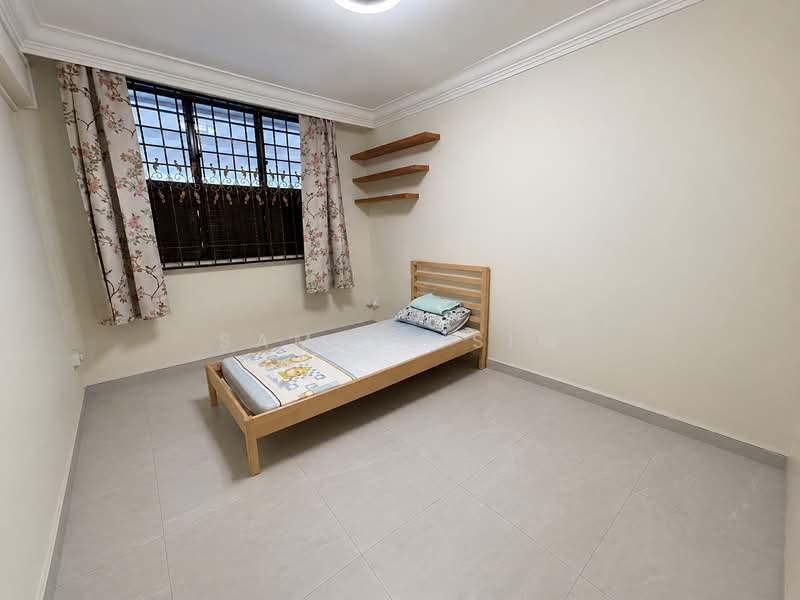 406 Sin Ming Avenue, 406 Sin Ming Avenue, 2 Bedrooms, 689 sqft, HDB Flat For Sale, by Samuel Sim, 500235421 - Bedroom - PropertyGuru.com.sg