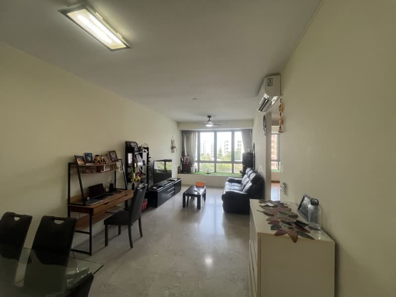 Ferraria Park Condo, 8 Flora Drive, 2 Bedrooms, 915 sqft, Condominium For Rent, by Junette Tan, 500235424 - Living Room - PropertyGuru.com.sg