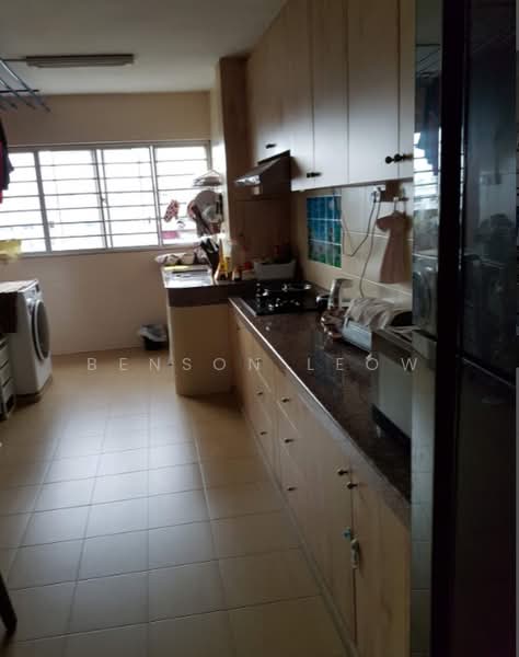 536 Bedok North Street 3, 536 Bedok North Street 3, 2 Bedrooms, 732 sqft, HDB Flat For Sale, by Benson Leow, 500235425 - Kitchen - PropertyGuru.com.sg