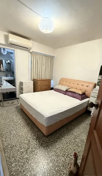 2 Tanjong Pagar Plaza, 2 Tanjong Pagar Plaza, 2 Bedrooms, 636 sqft, HDB Flat For Rent, by Ricky Tan, 500235427 - Bedroom 1 - PropertyGuru.com.sg