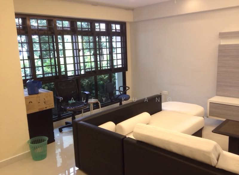 988C Jurong West Street 93, 988C Jurong West Street 93, 3 Bedrooms, 1,184 sqft, HDB Flat For Sale, by Paley Kuang, 500235433 - Living Room - PropertyGuru.com.sg