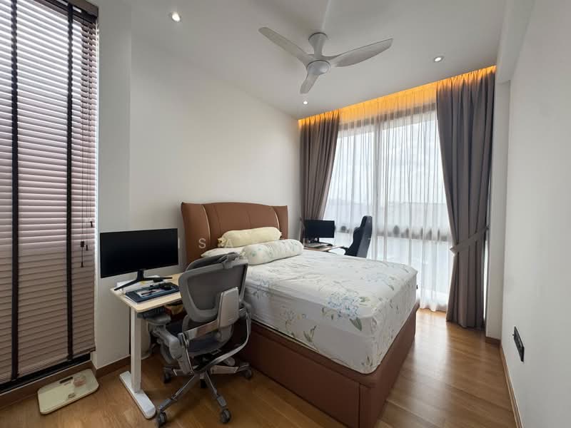Peak Residence, 333 Thomson Road, 4 Bedrooms, 1,389 sqft, Condominium For Sale, by Isabel It, 500235437 - Bedroom - PropertyGuru.com.sg