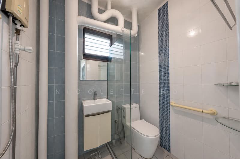 284 Yishun Avenue 6, 284 Yishun Avenue 6, 2 Bedrooms, 797 sqft, HDB Flat For Sale, by Nicolette Ho, 500235439 - Bathroom - PropertyGuru.com.sg