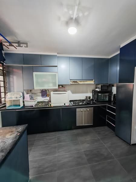 438 Choa Chu Kang Avenue 4, 438 Choa Chu Kang Avenue 4, 3 Bedrooms, 1,141 sqft, HDB Flat For Sale, by Glen Tay, 500235440 - Kitchen - PropertyGuru.com.sg