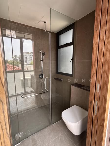 Straits at Joo Chiat, Joo Chiat Pl, 3 Bedrooms, 990 sqft, Condominium For Rent, by Wilson Young, 500235443 - Bathroom - PropertyGuru.com.sg
