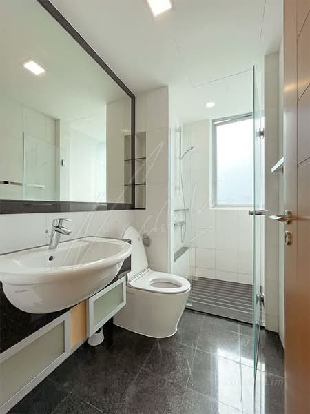 Caribbean at Keppel Bay, 46 Keppel Bay Drive, 2 Bedrooms, 883 sqft, Condominium For Rent, by Nicole Lim, 500235444 - Bathroom 2 - PropertyGuru.com.sg