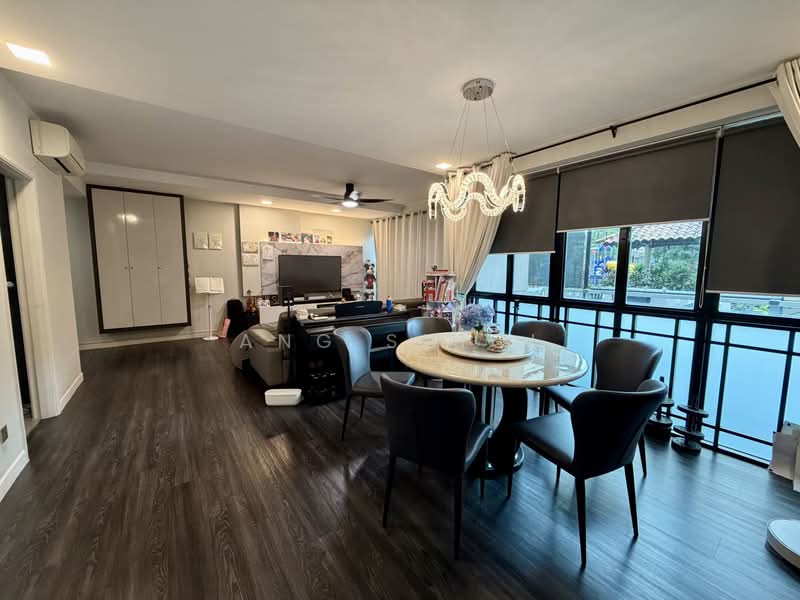Pinevale, 2 Tampines Street 73, 3 Bedrooms, 1,582 sqft, Condominium For Sale, by Ang ShiQi, 500235448 - Living Room - PropertyGuru.com.sg