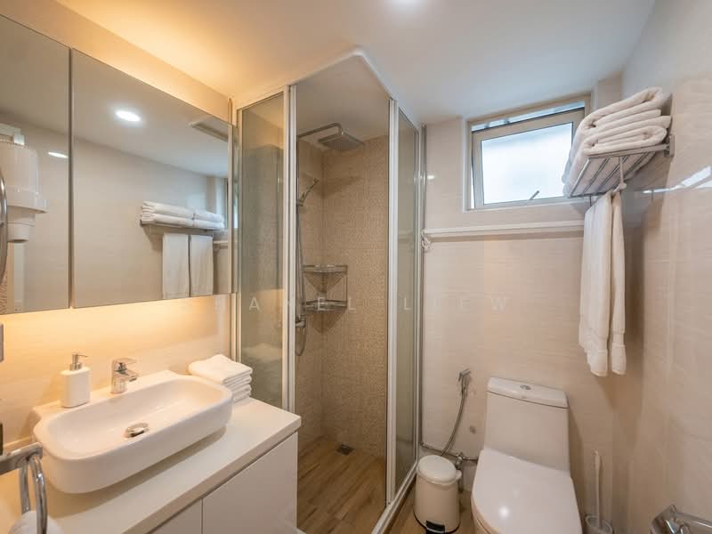 Rivervale Crest, 5 Rivervale Crescent, 3 Bedrooms, 1,142 sqft, Condominium For Sale, by Shanel Liew, 500235450 - Bathroom - PropertyGuru.com.sg