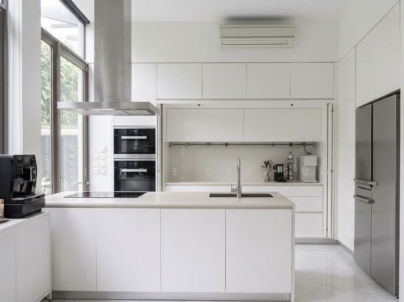 The Chancery Residence, 33E Chancery Lane, 4 Bedrooms, 3,261 sqft, Cluster House For Sale, by Michele Cabasug, 500235460 - Kitchen - PropertyGuru.com.sg